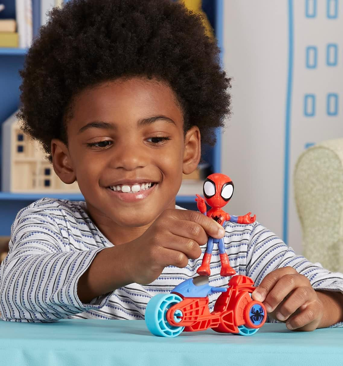 SPIDEY a JEHO ÚŽASNÍ PŘÁTELÉ Hračka na motorku Marvel Spidey pro chlapce a dívky od 3 let Akční figurky Naty Shop