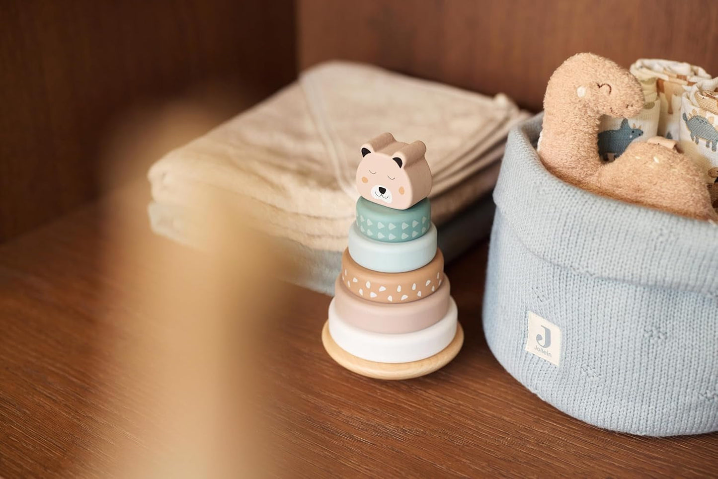 Dětský vláček Jollein Roarsome - Na zavěšení - Hračka do kočárku - Hračka pro dětskou autosedačku - Příslušenství ke kočárku - Dinos a listy Bebe Toys Naty Shop
