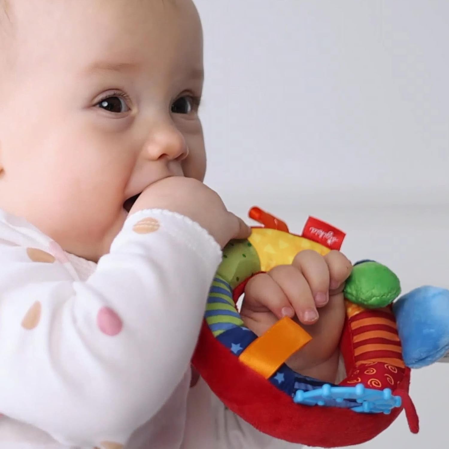 SIGIKID 40490 Aktivní kroužek Baby Activity PlayQ Hračka pro dívky a chlapce pro děti doporučeno od 3 měsíců vícebarevná Baby Toys Naty Shop