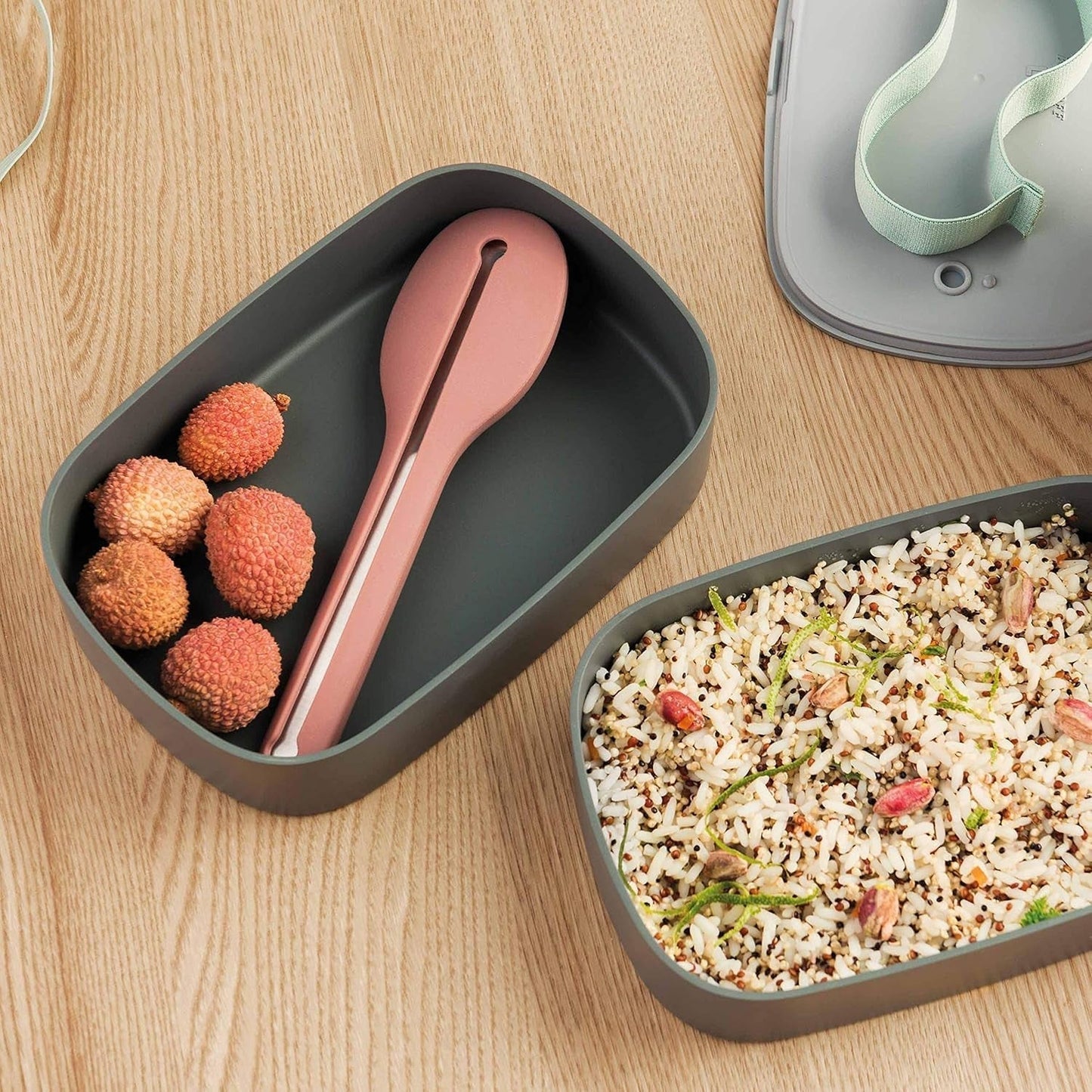 BergHoff dvojitý bento box - Leo (sada obědového boxu 19x12,5x9 cm, dva boxy, vhodné do mikrovlnné trouby, vzduchotěsné těsnění, vhodné na mytí v myčce, ideální na svačiny / svačiny / saláty) 3950126 Dózy na potraviny Naty Shop