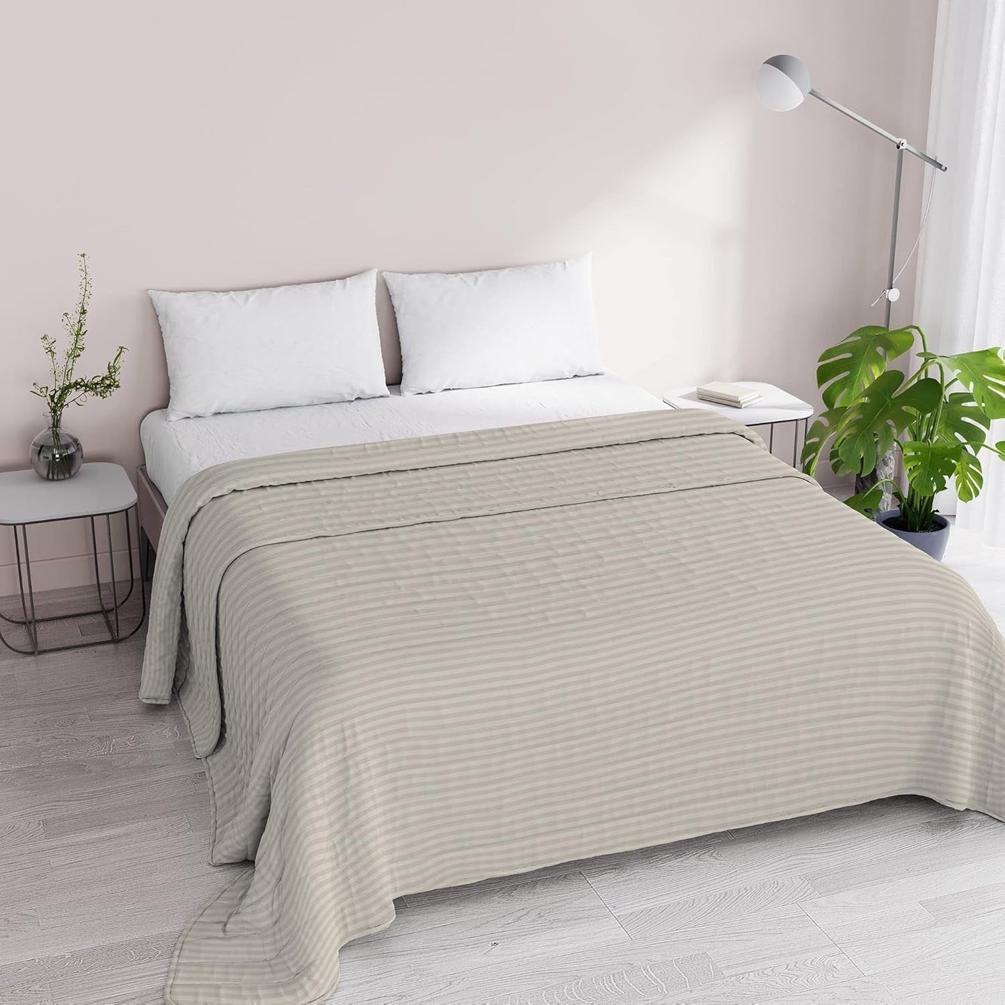 Letní přikrývka Saténové pruhy, polyester, krémová, 260X250 Cm Přikrývky a přikrývky Naty Shop Turtle dove 260X250 Cm