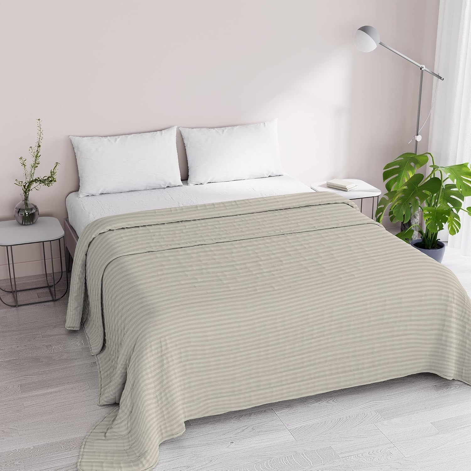 Letní přikrývka Saténové pruhy, polyester, krémová, 260X250 Cm Přikrývky a přikrývky Naty Shop Turtle dove 260X250 Cm