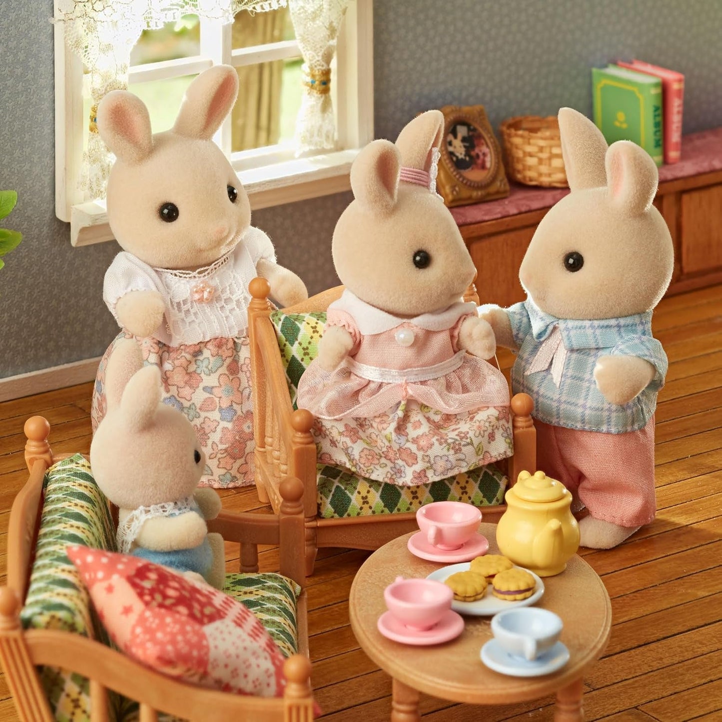 L5567 NEW Starter House, Multicolor L5706 Milk Bunny Family - Figurky domečku pro panenky