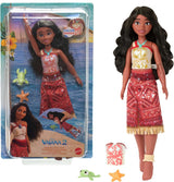 Mattel Toys Disney Moana 2 Tautai Moana plavecká módní panenka se 2 doplňky, vršek měnící barvu a nohy pro plavání Inspirováno filmem JFF09