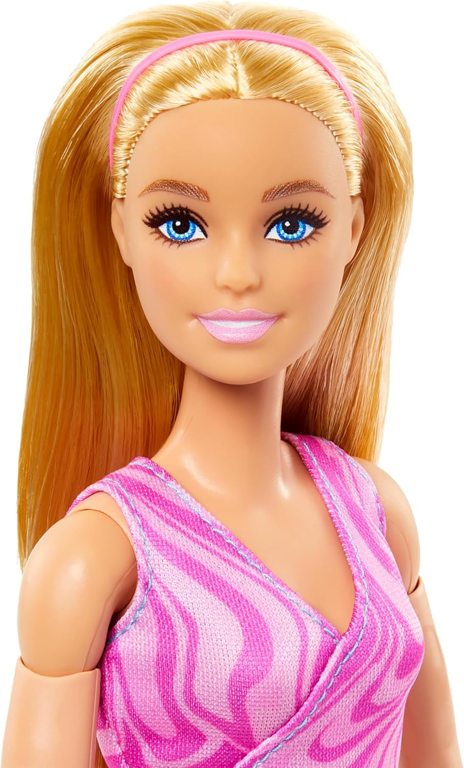 Panenka Barbie stvořená k pohybu s blond vlasy, odnímatelný růžový sportovní top a modré kalhoty na jógu, 22 kloubů, HRH27, [vícebarevné]