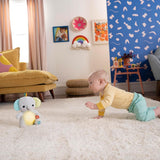 Bright Starts, hračka slona Hug-a-bye se světly, písničkami, různými texturami a dalšími, vícebarevné hračky Bebe Naty Shop
