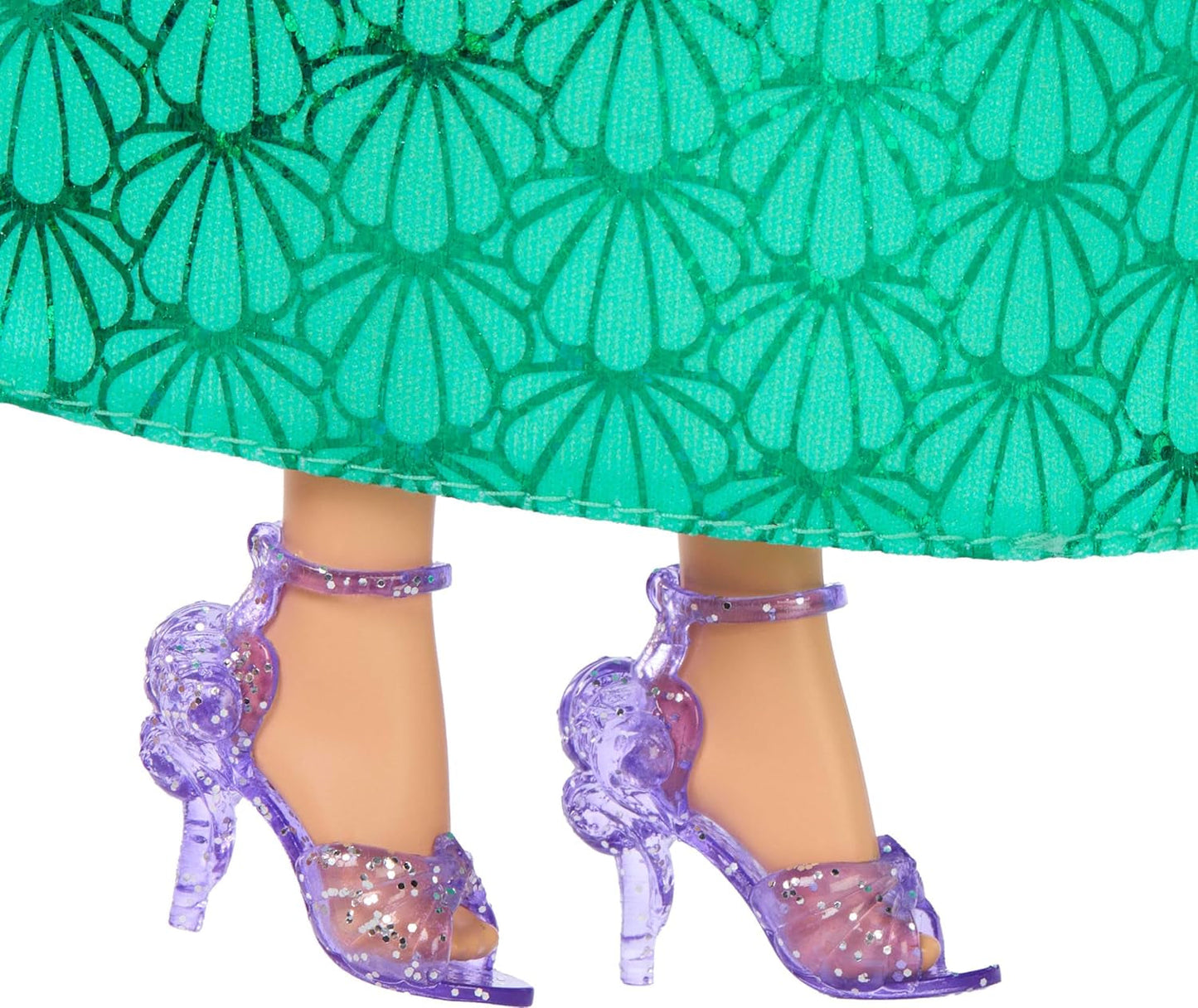 Panenka Mattel Disney Princess Ariel, dlouhé stylingové vlasy, polohovatelné, odnímatelné boty a čelenka, dárky Disney, hračka pro děti od 3 let, HLW10
