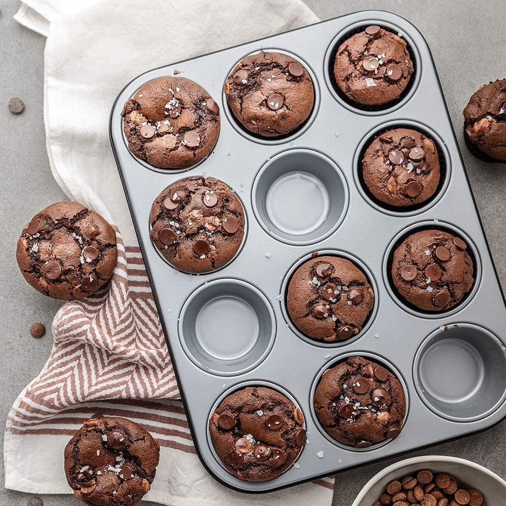 0062750 pekáč na 12 muffinů Formy na pečení a plechy Naty Shop