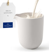 Villeroy & Boch - Afina Hrnek na mléko 170 ml, Bílý, Vhodné do myčky, Vhodné do mikrovlnné trouby, Karafa na mléko, Příslušenství na kávu, Keramický džbán, Podšálek, Nádobí, Prémiový porcelán