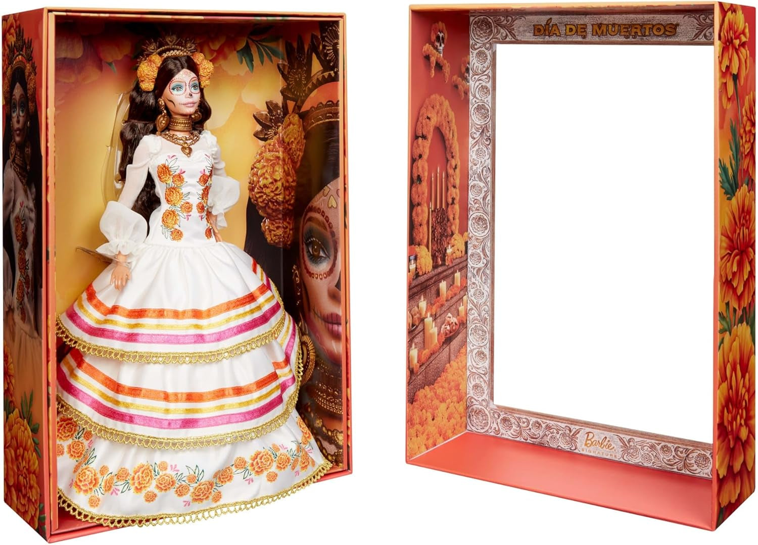 Sběratelská figurka pro panenky Barbie Signature Day of the Dead 2025 v krémových šatech s volánky, měsíčky a mašlemi, květinovou korunkou ve vlasech a barvou na obličej Calavera, JBJ05