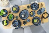 SANGER | Tokyo Dinnerware Set 12dílná sada kameninového nádobí pro 4 včetně talířů, dezertních talířů a misek, tmavě modrá s černými akcenty | PRÉMIOVÁ KOLEKCE