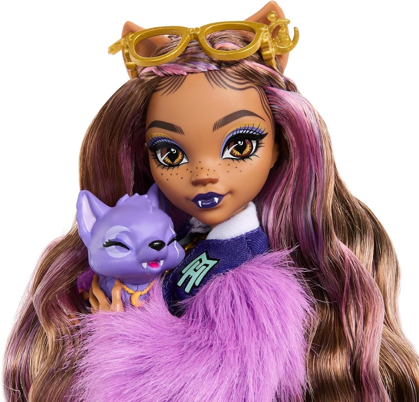 Panenka Monster High Clawdeen Wolf se psem Crescent a doplňky, jako je batoh, kalendář, svačiny a další, HRP65 Naty Shop Dolls
