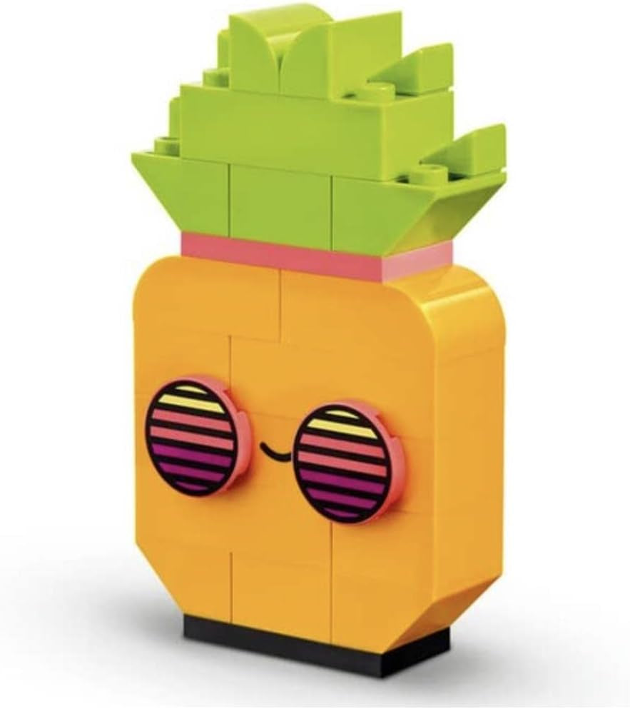 LEGO 11027 Classic Neon Kreativní stavebnice, Stavebnice, Stavebnice s modely: auto, ananas, mimozemšťan, kolečkové brusle, figurky a další, pro děti od 5 let Stavebnice Besuche den LEGO-Store