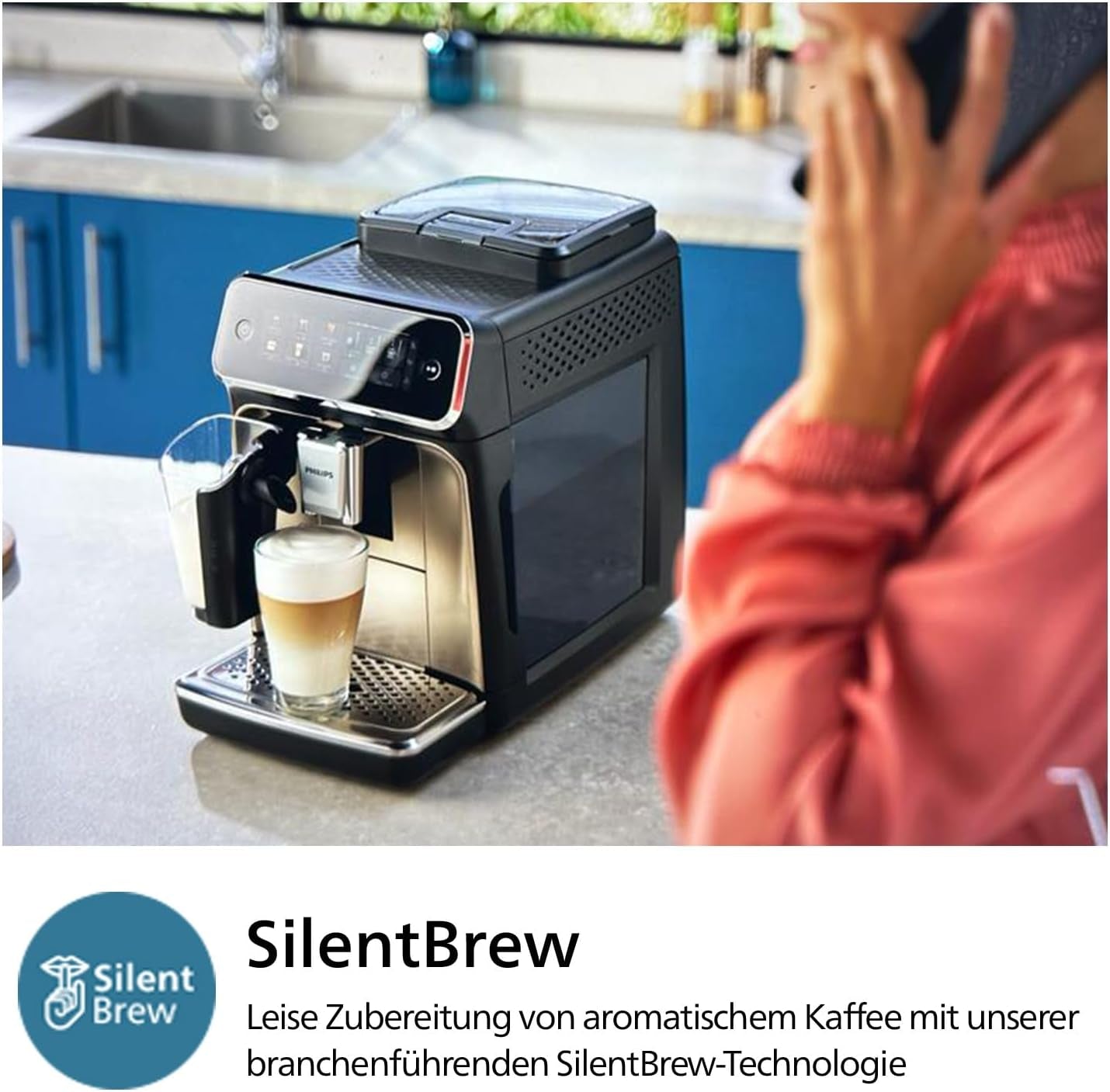 Automatický kávovar PHILIPS řady 3300 - 6 nápojů, moderní barevný dotykový displej, systém přípravy mléka LatteGo, SilentBrew, 100% keramický mlýnek, filtr AquaClean. Černý chrom (EP3347/90)