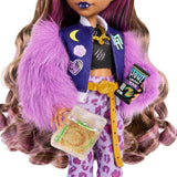 Panenka Monster High Clawdeen Wolf s půlměsícem štěněte a doplňky, jako je školní taška, kalendář, svačiny a další, HRP65
