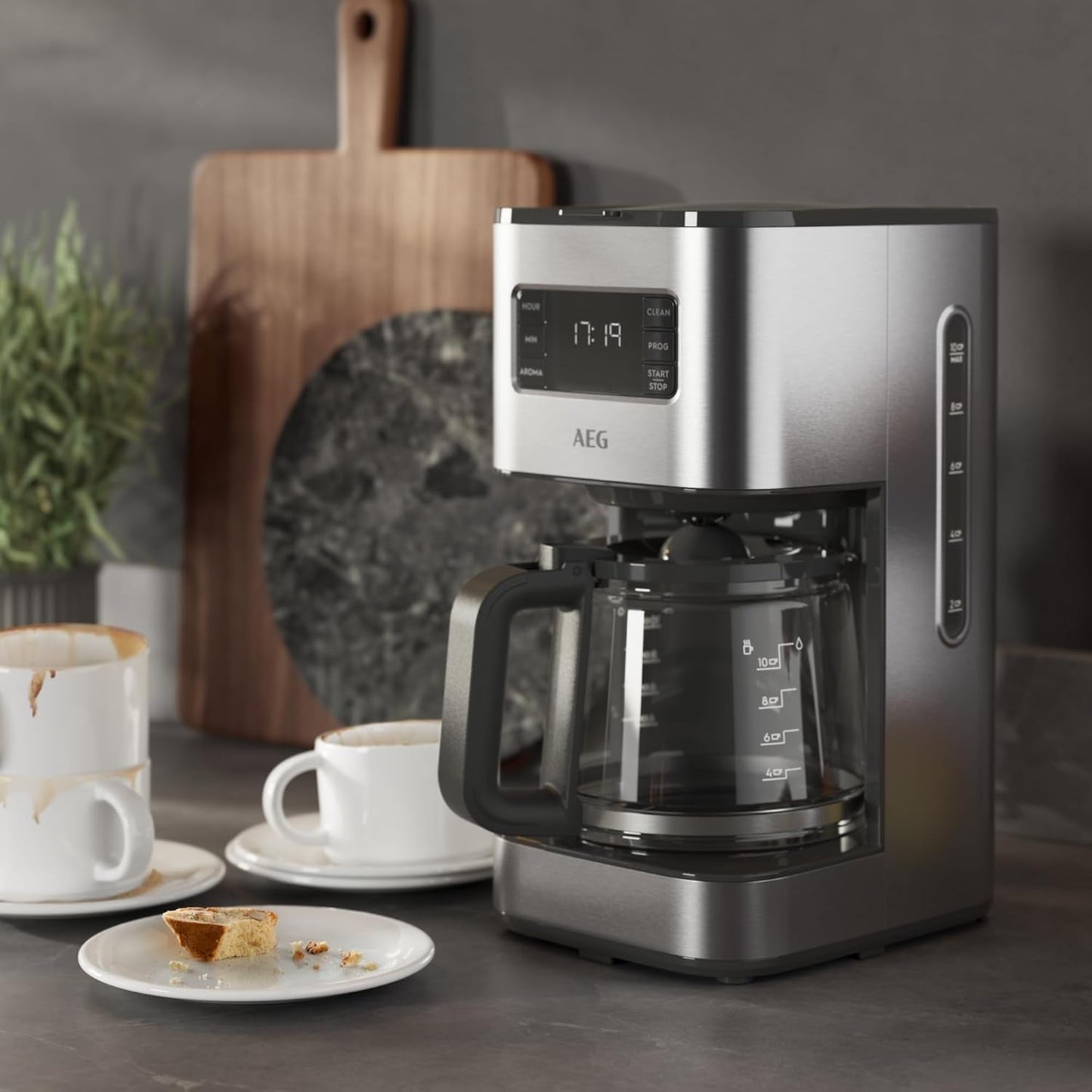 Espresso AEG Deli 5, 1,5 l, programovatelný časovač, funkce udržování teploty, bezpečnostní zastavení, ukazatel hladiny vody, optimální dávkování, funkce proti odkapávání, nerez, CM5-1-6ST