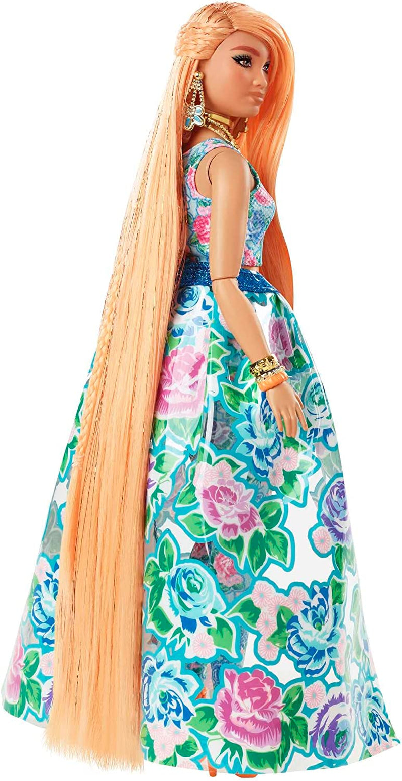 Barbie Extra Fancy, kurvige Langen erdbeerblonden Haaren, zweiteiliges Outfit, Blaue Katze, rosa Handtasche, Ananas-Sonnenbrille, inkl Puppe, als Geschenk geeignet, HHN14