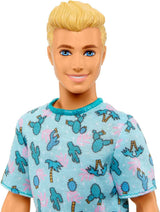 Panenka Barbie Ken Fashionistas - tričko s kaktusovým a palmovým potiskem, bílé šortky a tenisky, ideální na dobrodružství s přáteli a procházky po městě, pro děti od 3 let, panenky HJT10 Naty Shop