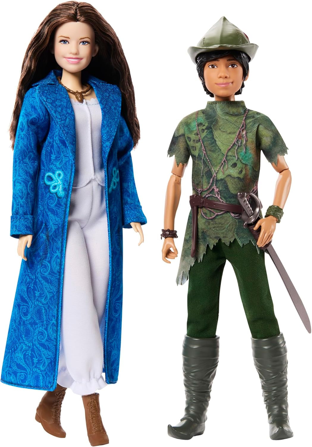 DISNEY Peter Pan a Wendy - polohovatelné figurky s typickými kostýmy a odnímatelnými doplňky, kalhoty z měkkého materiálu, pro zopakování oblíbených scén nebo kreativní hru, pro děti od 3 let, HNY36