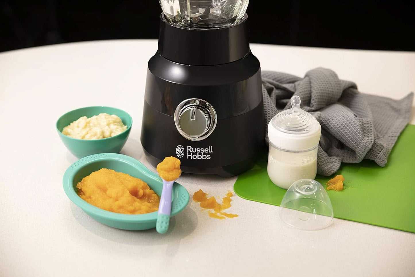 Russell Hobbs Standmixer [1,5L Glasbehälter] Matt Schwarz (Starker 0,9PS Motor, Impuls-/Ice-Crush-Funktion, Edelstahlmesser, Bpa-Frei Mixer, Elektrischer Zerkleinerer, Smoothie-Maker) 24722-56 Kitchen Naty Shop