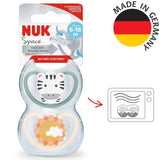 NUK Space dětský dudlík 6-18 měsíců, extra velké otvory pro citlivou pokožku, silikon bez BPA, vzor Zebra, 2 balení