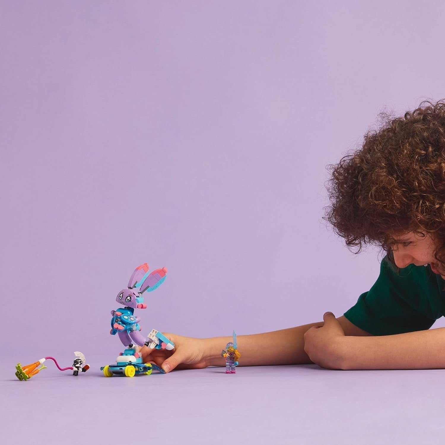 LEGO Dreamzzz Izzie a Bunchurro The Gaming Bunny, Hračka pro děti 7+, sada 2 v 1 s minifigurkou hrdiny a Cyberling pro imaginativní herní zážitek 71490 Stavebnic Besuche den LEGO-Store