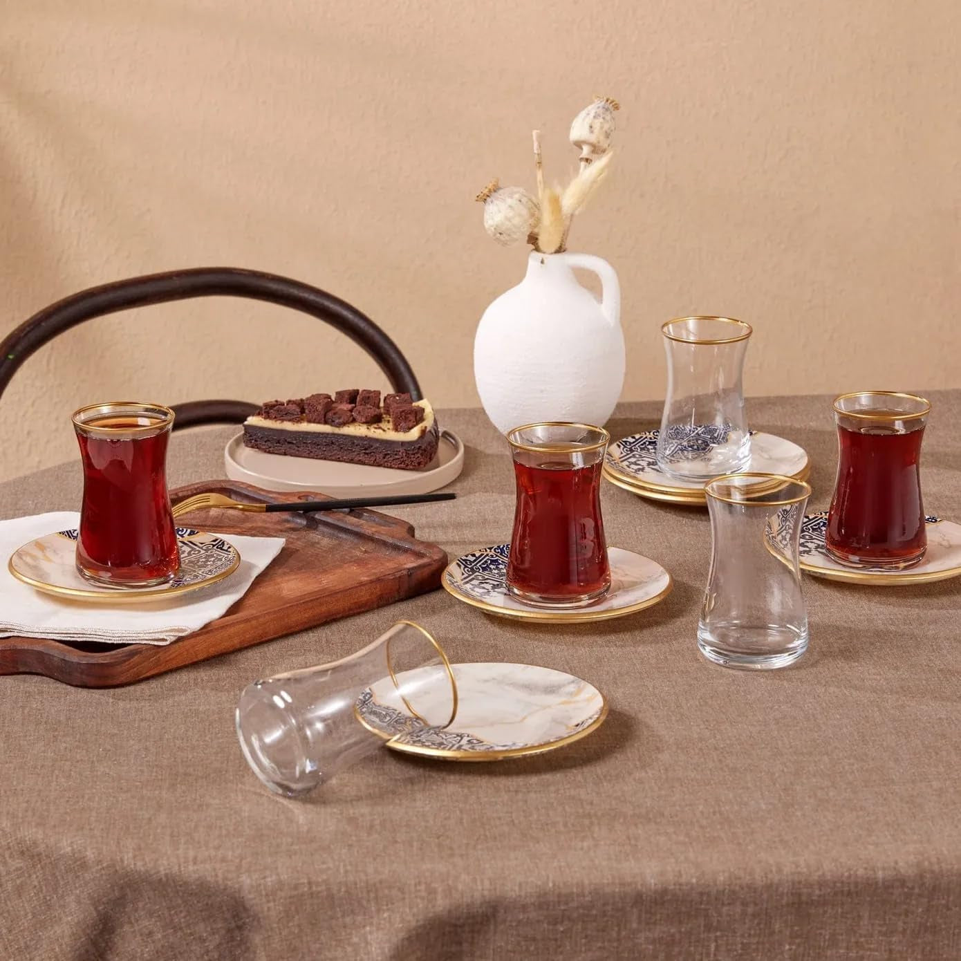 Karaca Aris 12dílná čajová sada pro 6 - Vynikající porcelánový servis pro elegantní čajový požitek