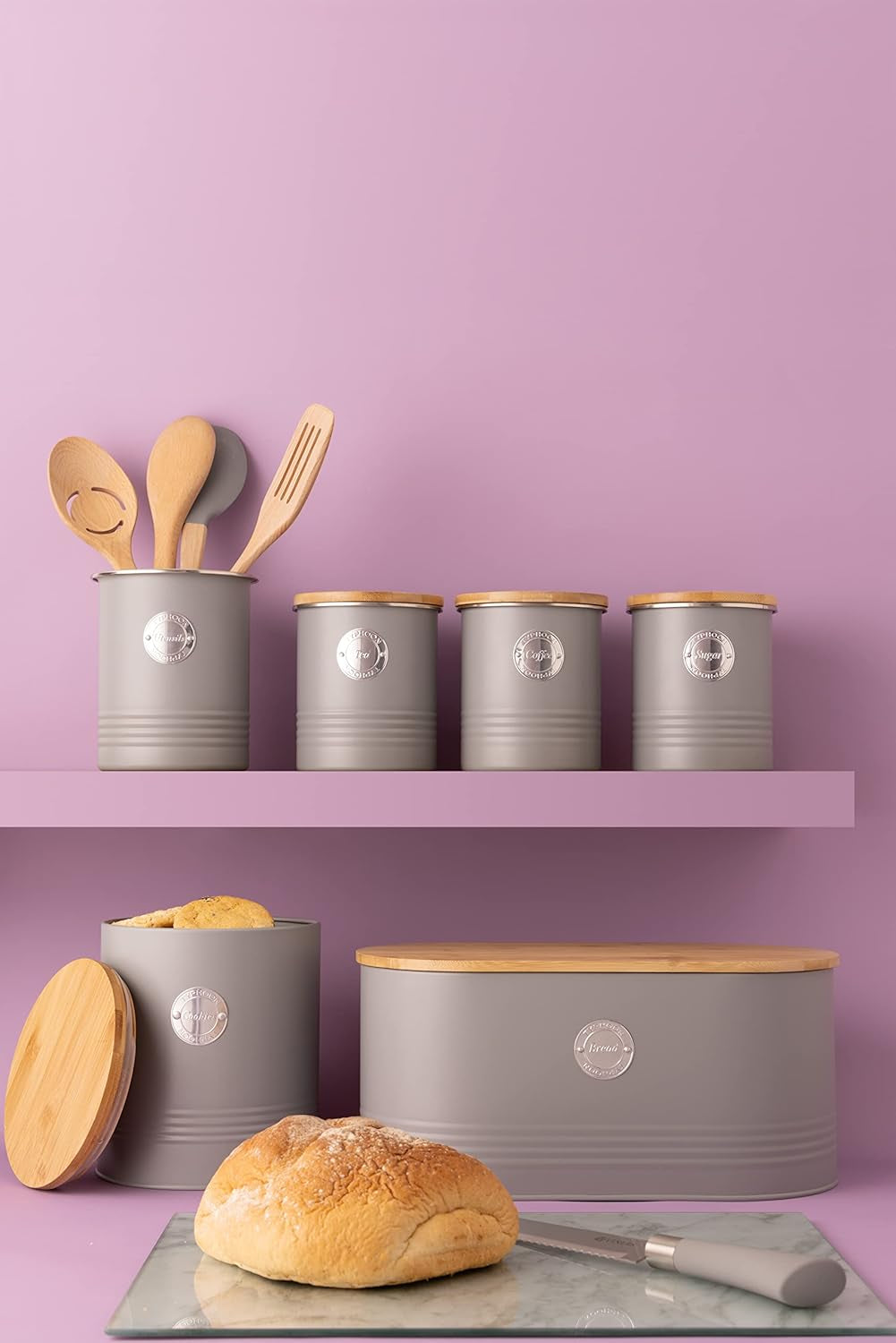 LIVING kolekce, dóza na sušenky s víčkem | pastelově šedá | 3,4L úložný box na sušenky | ocelová dóza na sušenky s víčkem | Bambusové vzduchotěsné dózy s víčky Naty Shop boxy na skladování potravin
