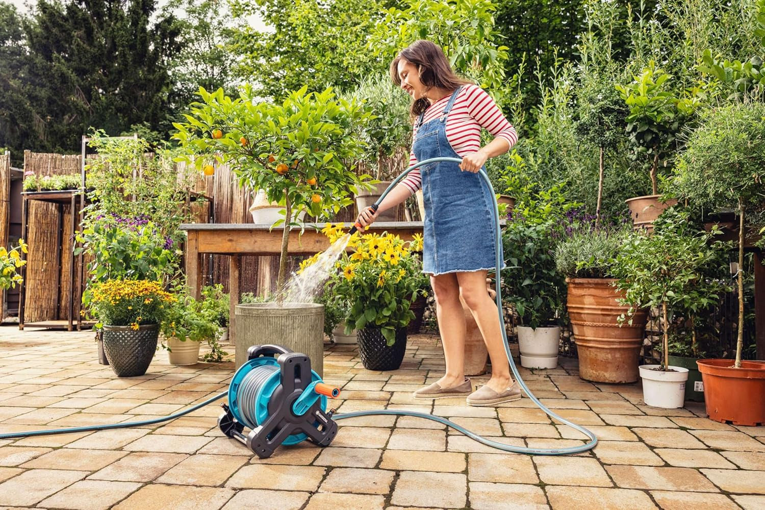 Gardena Classic hadice 19 mm (3/4 palce), 20 m: Univerzální zahradní hadice z robustní tkaniny, křížově tkaná, tlak při roztržení 22 barů, odolná proti UV záření, bez systémových komponent, záruka 12 let (18022-20)