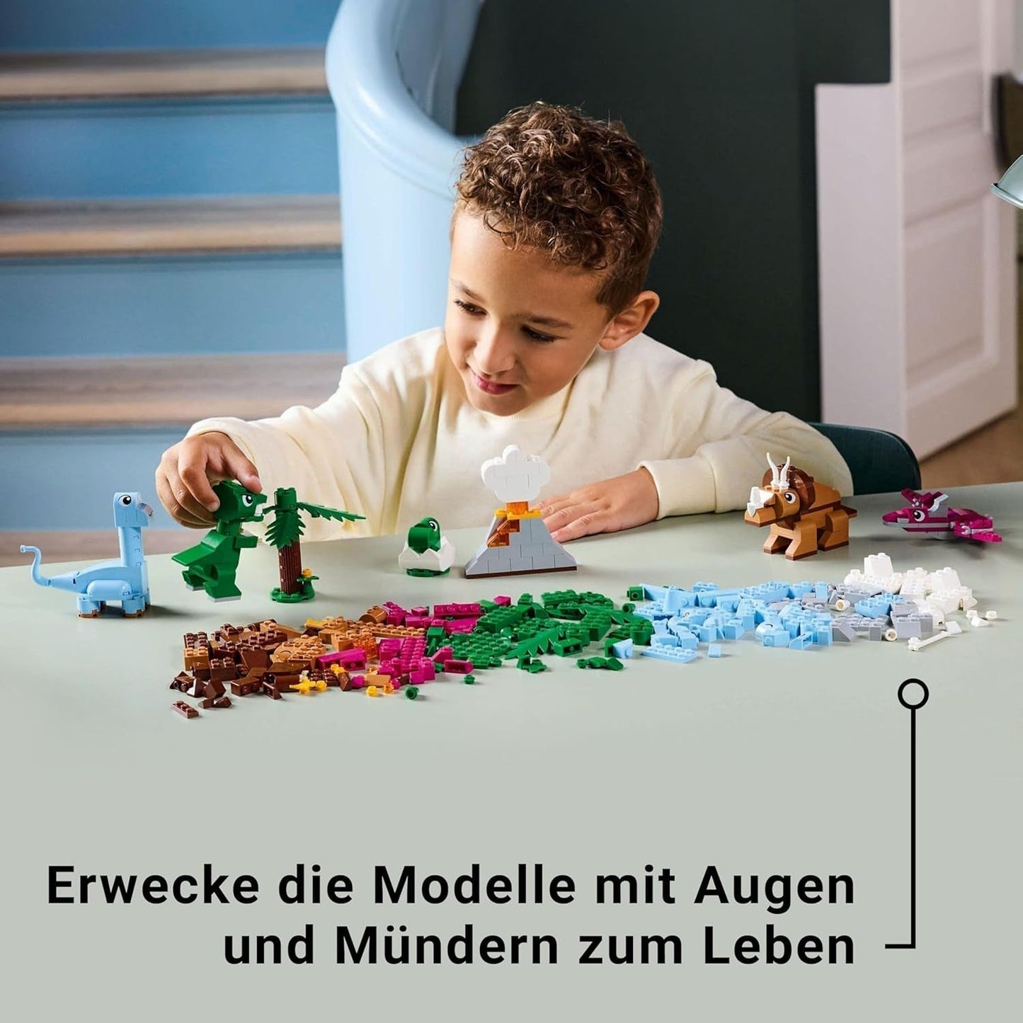 Stavebnice LEGO Classic Kreativní dinosauři s modely zvířat a figurkami vyrobenými z cihel, nápaditý herní zážitek, dárek pro chlapce a dívky od 5 let, včetně T.Rexe a Triceratopse 11041 stavebnic Besuche den LEGO-Store