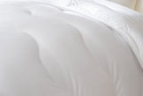 Abeil Thermofill Ultra Warm Quilt 220X240 Cm bílá Přikrývky a přikrývky Naty Shop