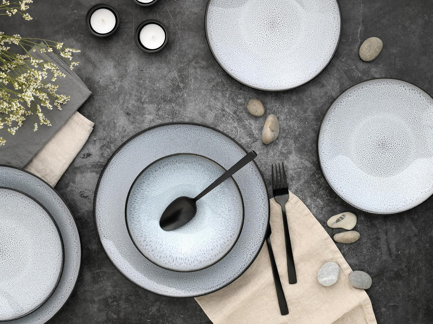 CreaTable, 23964, Serie Malmö, 18dílný Geschirrset für 6 Personen, Teller Set aus Steinzeug, spülmaschinen- und mikrowellengeeignet, Qualitätsproduktion