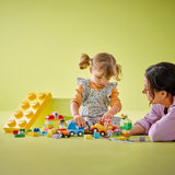 LEGO DUPLO Classic Stavebnice Auta a náklaďáky, Hrací sada s vozidly pro děti od 1,5 roku, Kreativní výuková hračka, Auto a závodní sada 10439 Stavebnic Besuche den LEGO-Store