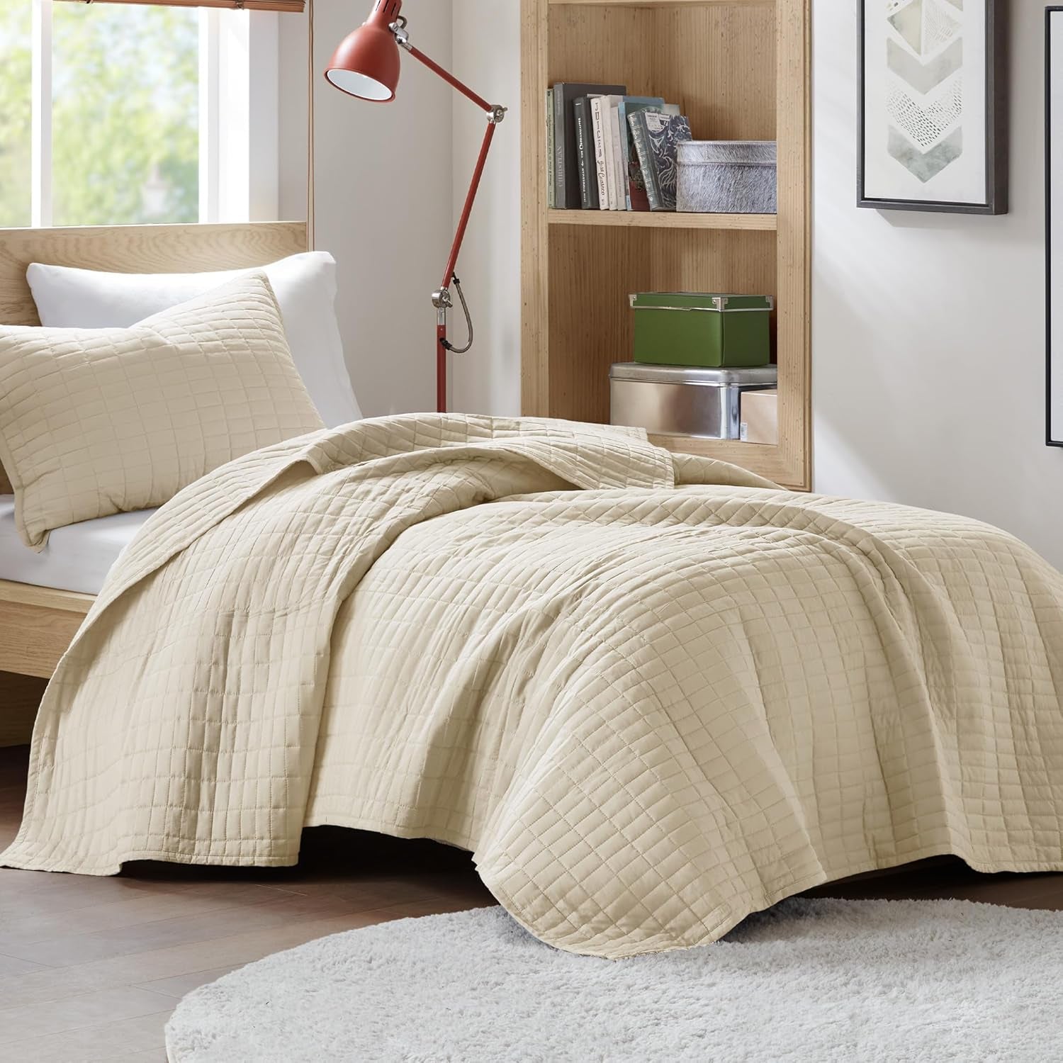Sada přikrývek Comfort Spaces Kienna, luxusní dvojité prošívání, letní přikrývka, lehká, měkká, celoroční povlečení, odpovídající povlak na polštář, bílá, přikrývka na manželské postele (264,2 x 228,6 cm), přikrývky a přikrývky Naty Shop Ivory Twin/Twin Xl (66"X90")