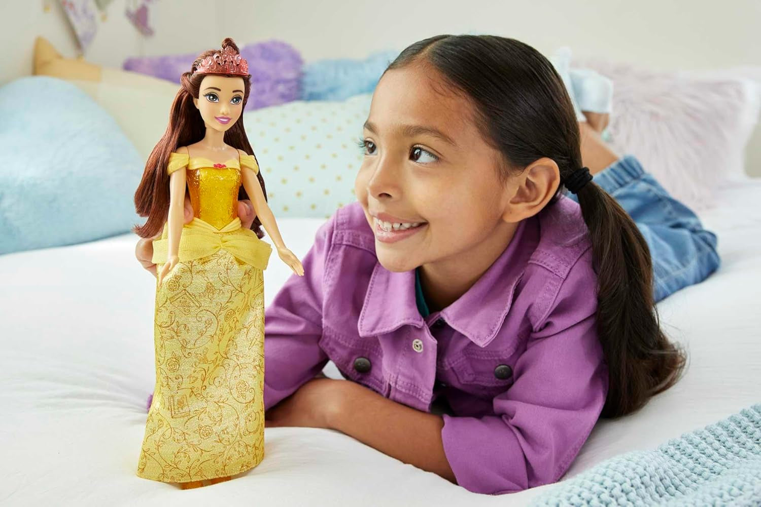 Mattel Disney Princess Toy Pohyblivá panenka Belle Fashion se třpytivým oblečením a doplňky Dárek pro děti inspirovaný filmem Disney HLW11 Naty Shop Dolls