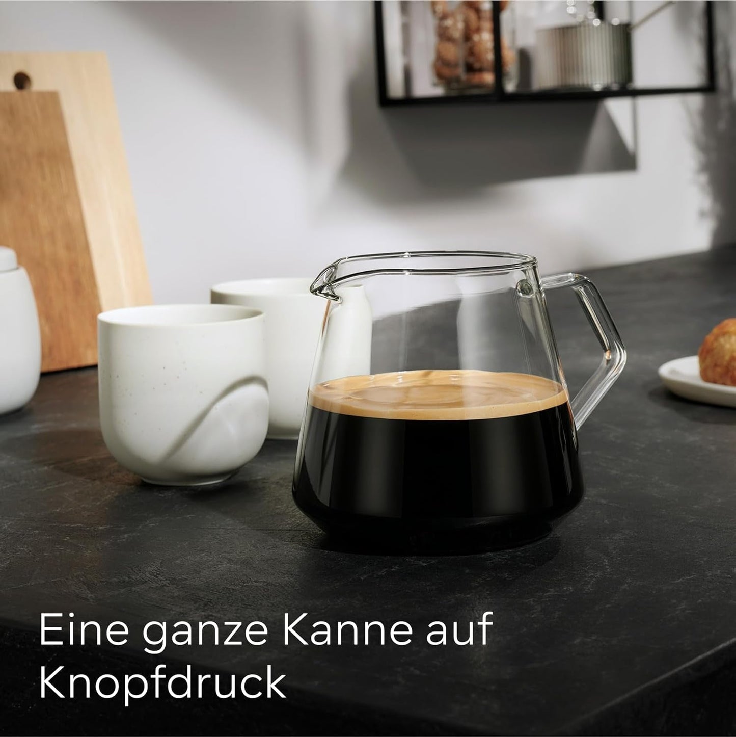 Siemens EQ700 plně automatický kávovar na espresso, velká barevná TFT obrazovka, 36 teplých a studených nápojů, studené vaření, funkce 2 šálků, ovládání aplikací, automatický čisticí systém, černá nerezová ocel, TQ717D03
