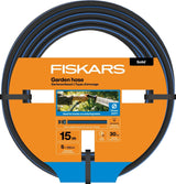 Zahradní hadice Fiskars S, pevná, Vodní hadice pro ruční zavlažování, 13 mm (1/2"), Délka: 15 m, Univerzální připojení, UV ochrana, Ochrana proti mrazu, Odolná proti kroucení, Modrá, 1076049