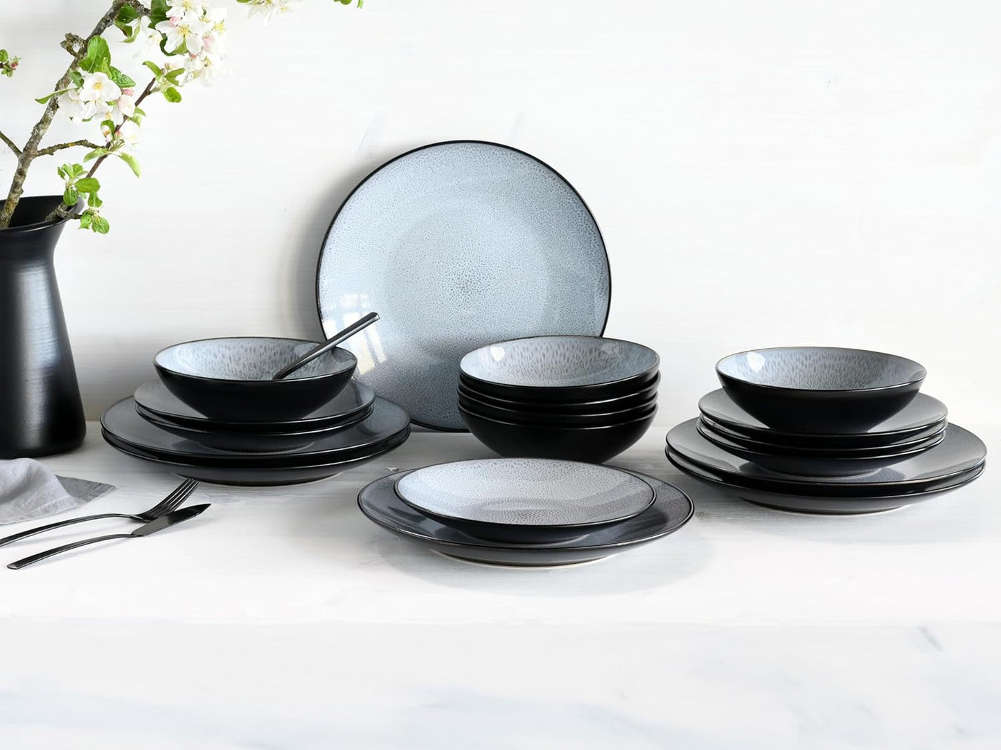 CreaTable, 23964, Serie Malmö, 18dílný Geschirrset für 6 Personen, Teller Set aus Steinzeug, spülmaschinen- und mikrowellengeeignet, Qualitätsproduktion