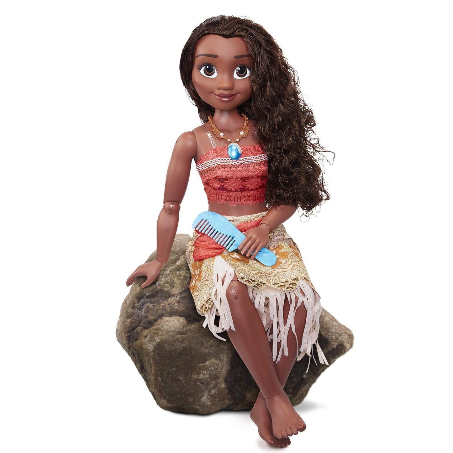 Disney Princess Moana 80cm Play Doll od Jakks Pacific Pohyblivá panenka s kartáčem na rozčesání Vlnité kadeře Šaty inspirované filmem Odnímatelný přívěsek náhrdelník Panenky Naty Shop