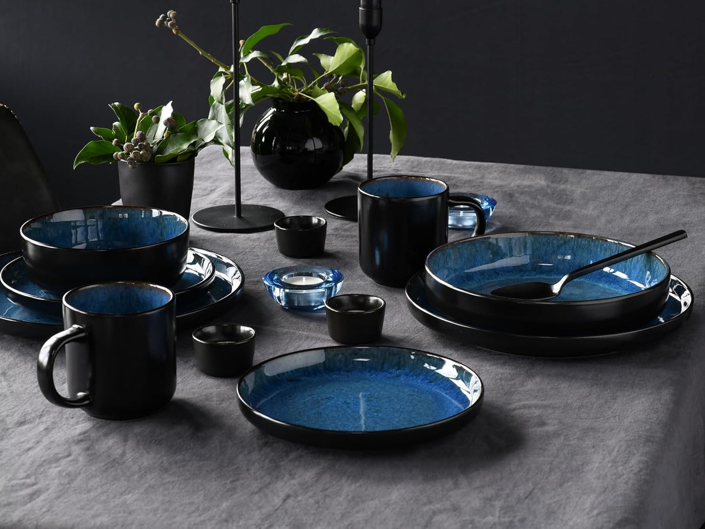 CreaTable, 20149, Nordic Fjord Blue Series, 16dílná sada nádobí pro 4, Porcelánová kombinovaná služba, Vhodné do myčky a mikrovlnné trouby, Kvalitní výroba