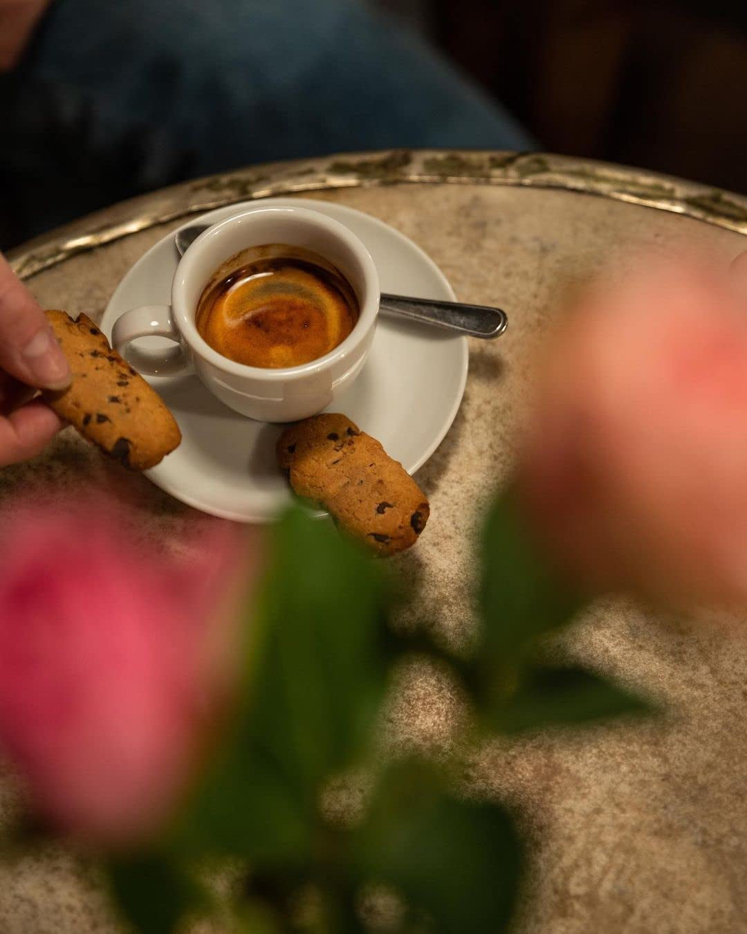 Espresso N°10 od Coffee858 - Silná a kořeněná směs espressa, skládající se ze 70 % zrn Arabica z Brazílie a 30 % Robusty (1000 g)
