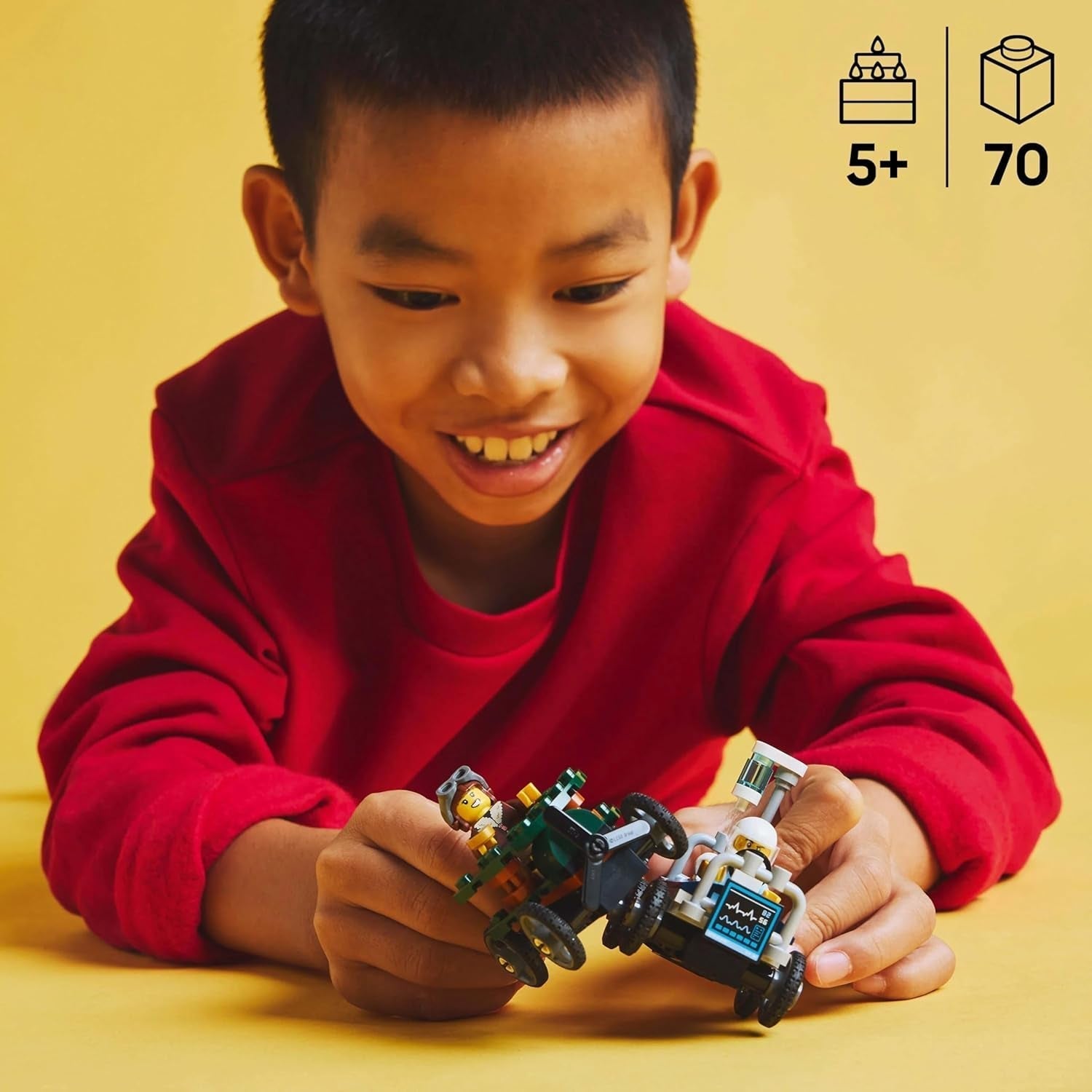 LEGO City Airplane vs. Sada závodního auta pro nemocniční postel - Hračka na mýdlo pro chlapce a dívky od 5 let - Stavebnice se 2 minifigurkami - Dárek k narozeninám a svátku 60459 Stavebnice Besuche den LEGO-Store