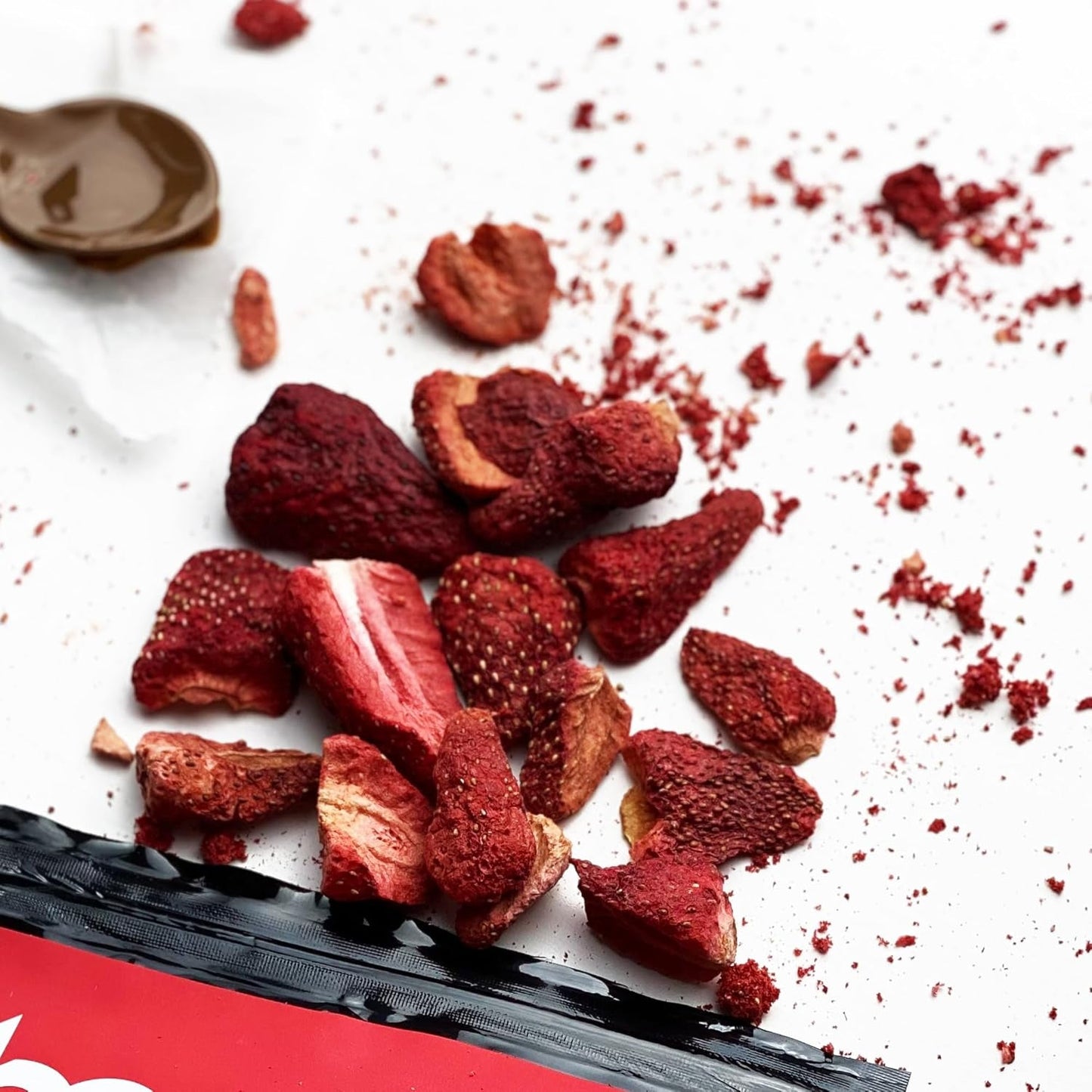 Mrazem sušené ovoce BAM, 40 gramů, přírodní ovoce, dokonalé dezerty, bohatá chuť (jahoda) Dehydrované produkty Naty Shop
