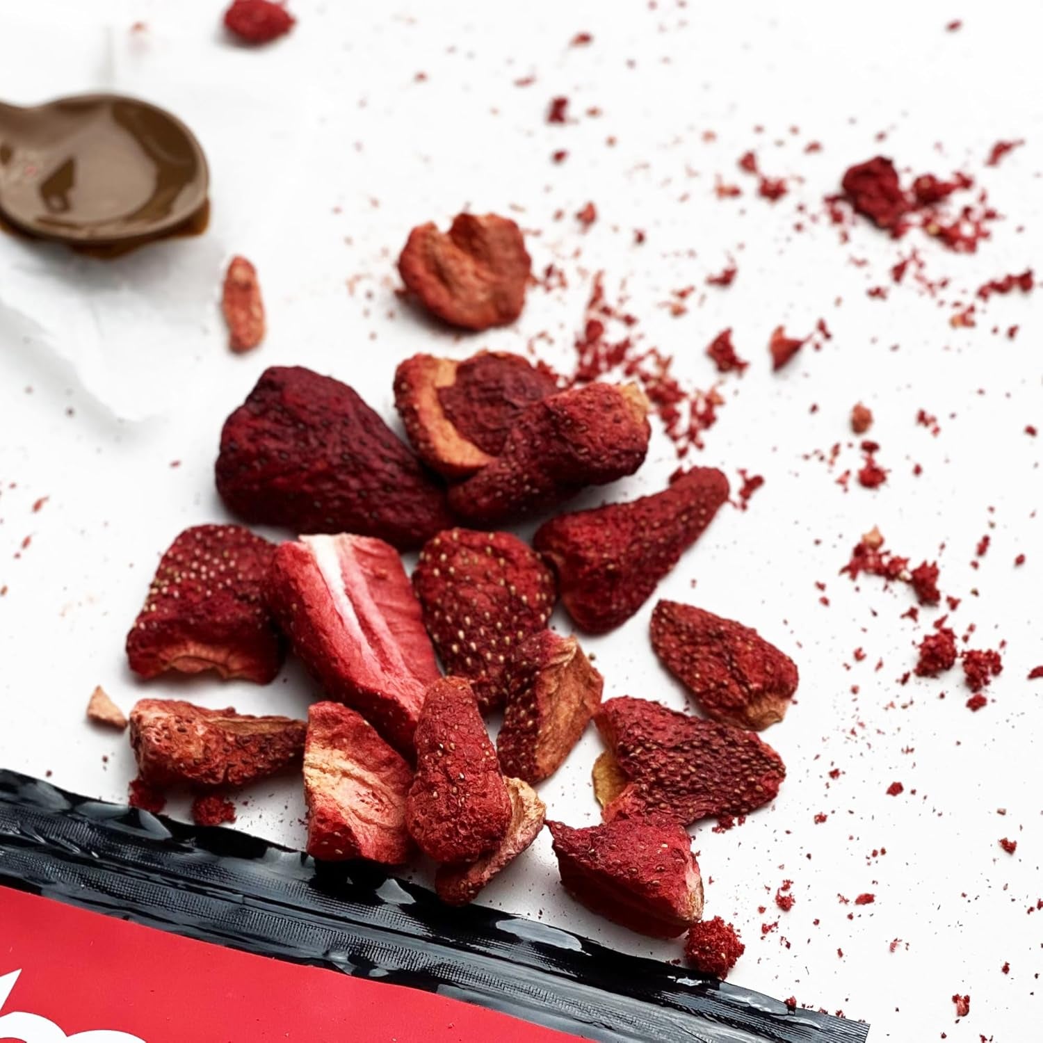 Mrazem sušené ovoce BAM, 40 gramů, přírodní ovoce, dokonalé dezerty, bohatá chuť (jahoda) Dehydrované produkty Naty Shop