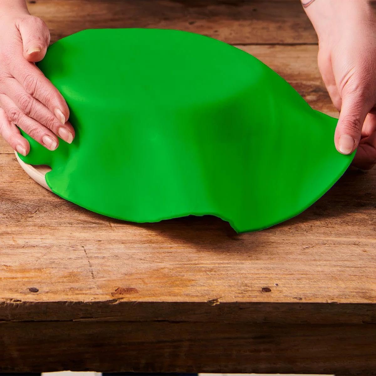 FunCakes Spring Greens Rolled Fondant Disc: Lahodná vanilková příchuť, již namotaná, snadno se používá, ideální pro zdobení dortů, 430 g Naty Shop Sugarpaste