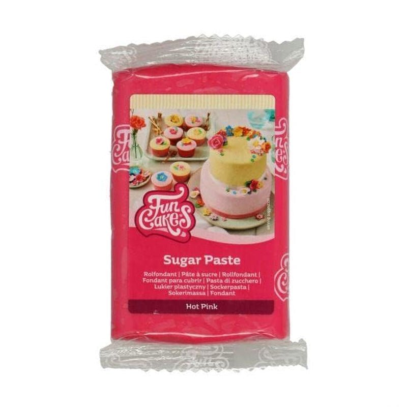 FunCakes Fondant s příchutí citronu: Lahodná chuť, hladká textura, snadno se roztírá, rolovaný fondán, ideální na dorty, cupcaky a sušenky. Halal, košer a bez lepku. 250 g (balení 3 ks) cukrové pasty Naty Shop