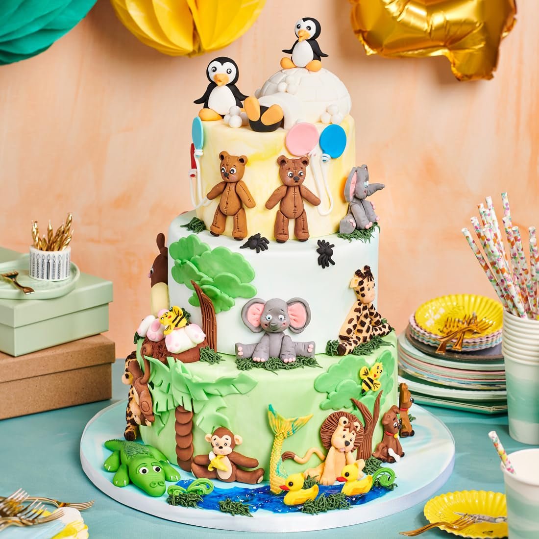 FunCakes Kaštanově hnědý laminovaný fondán: Snadné použití, hladký, pružný, měkký a ohebný, ideální pro zdobení dortů, halal, košer a bez lepku, 250 g cukrové pasty Naty Shop