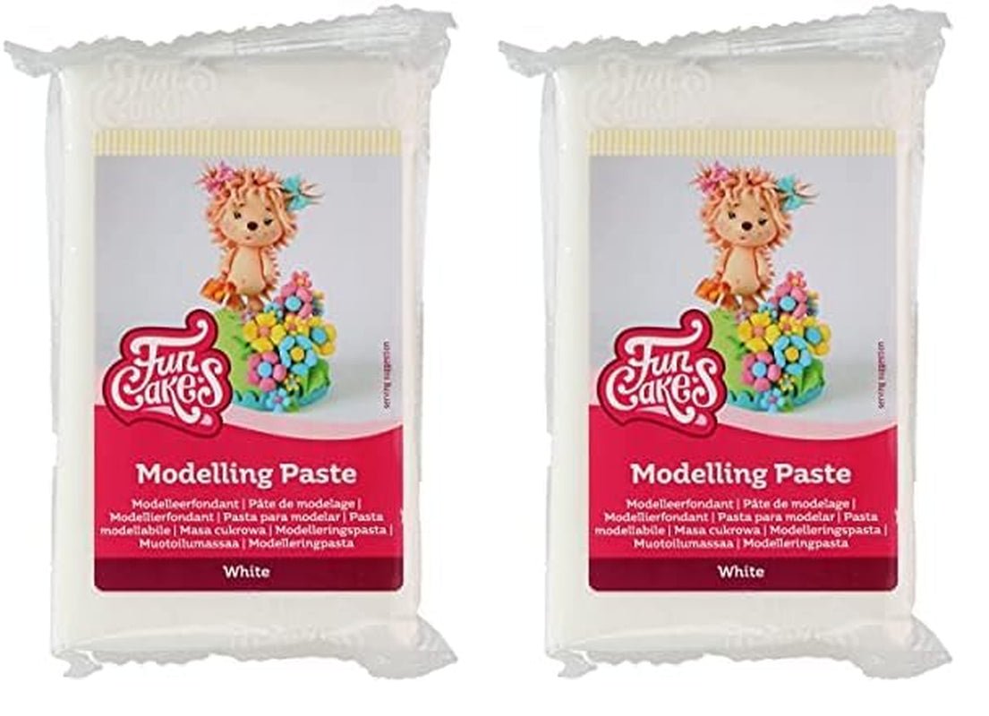 Modelovací pasta FunCakes bílá: Perfektní pro modelování postav, dortových vršků a volánů. Silné, hladké a pružné. Halal, košer a bez lepku. 250 g. (balení 2 ks) Naty Shop Bílá cukrová pasta 250 gramů (balení 2 ks)