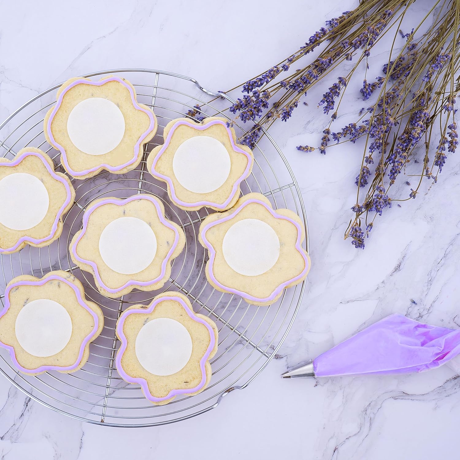 Günthart BackDecor Royal Icing kbelík s 300 g prášku na zdobení pečiva nebo jako polevu, 1 balení (300 g) Cukrová pasta Naty Shop