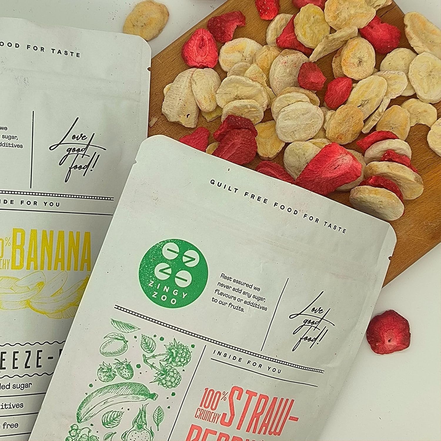 Mix mrazem sušeného ovoce ErdBana XL 300g | Lyofilizované banány + lyofilizované jahody Degustační sada lyofilizovaného ovoce | Mrazem sušená ovocná směs jahod a banánů | ZingyZoo Dehydratované produkty Naty Shop